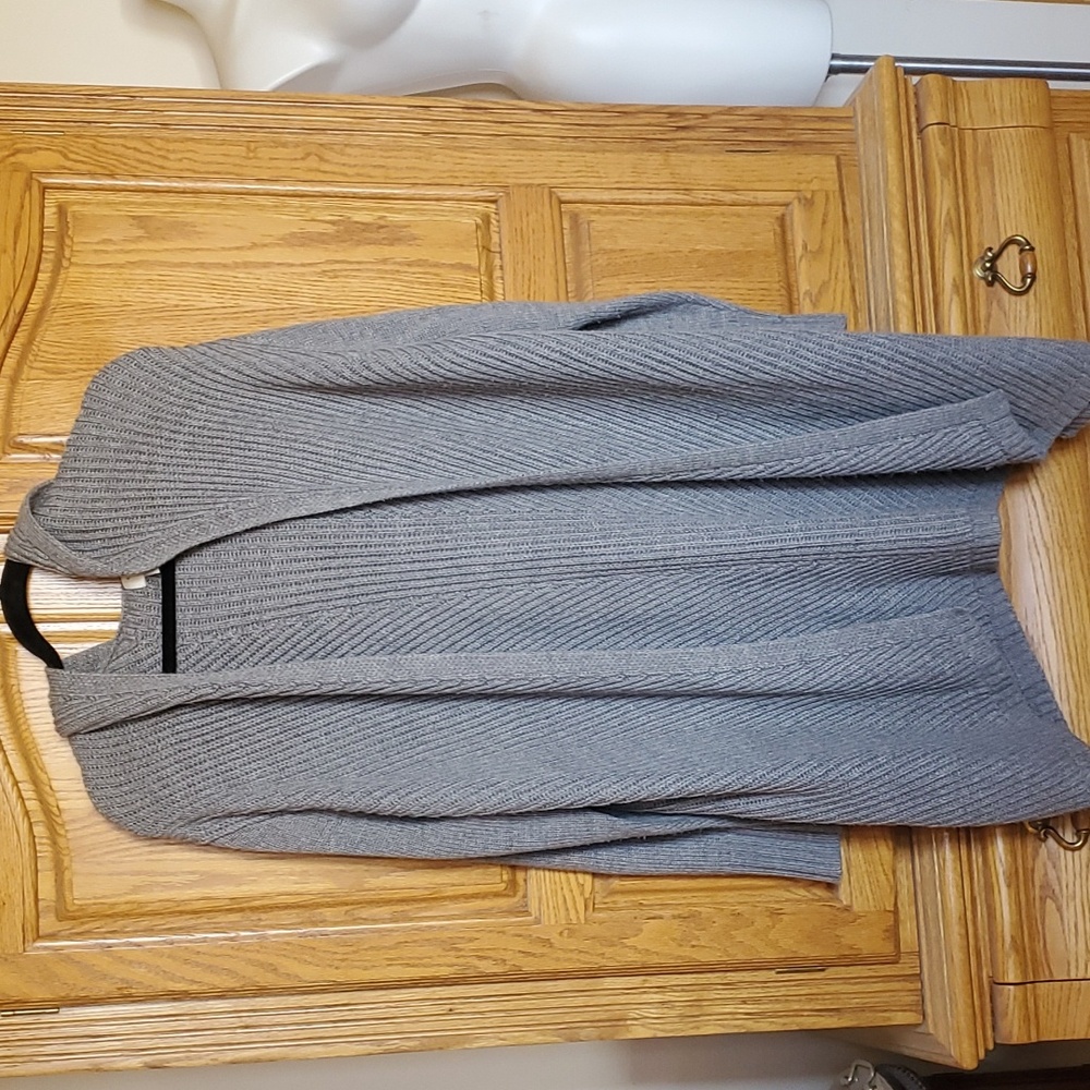 "A new day" gray hooded cadigan